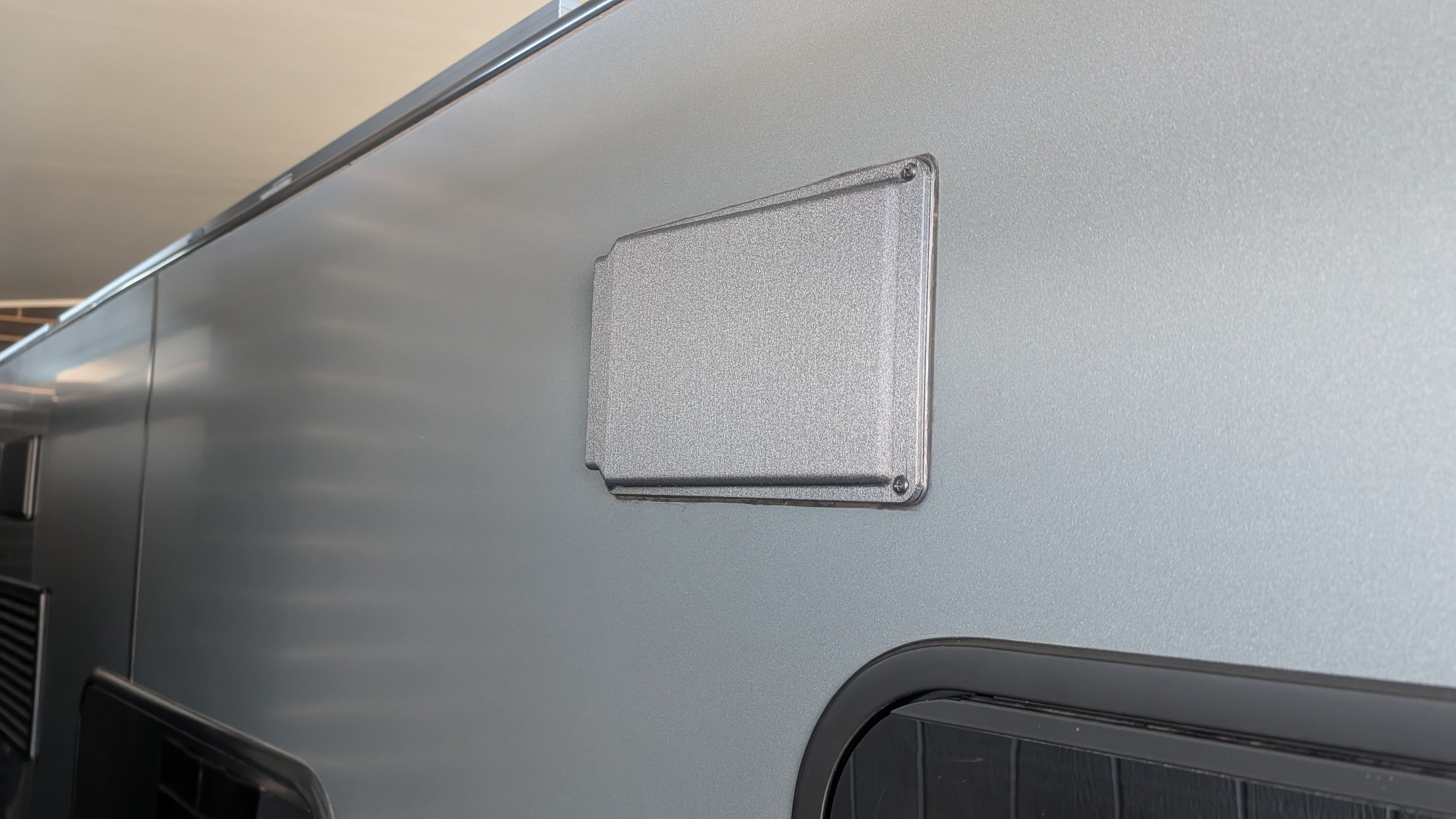 VANKOR pressed aluminium caravan vent cover, 225 x 150mm
