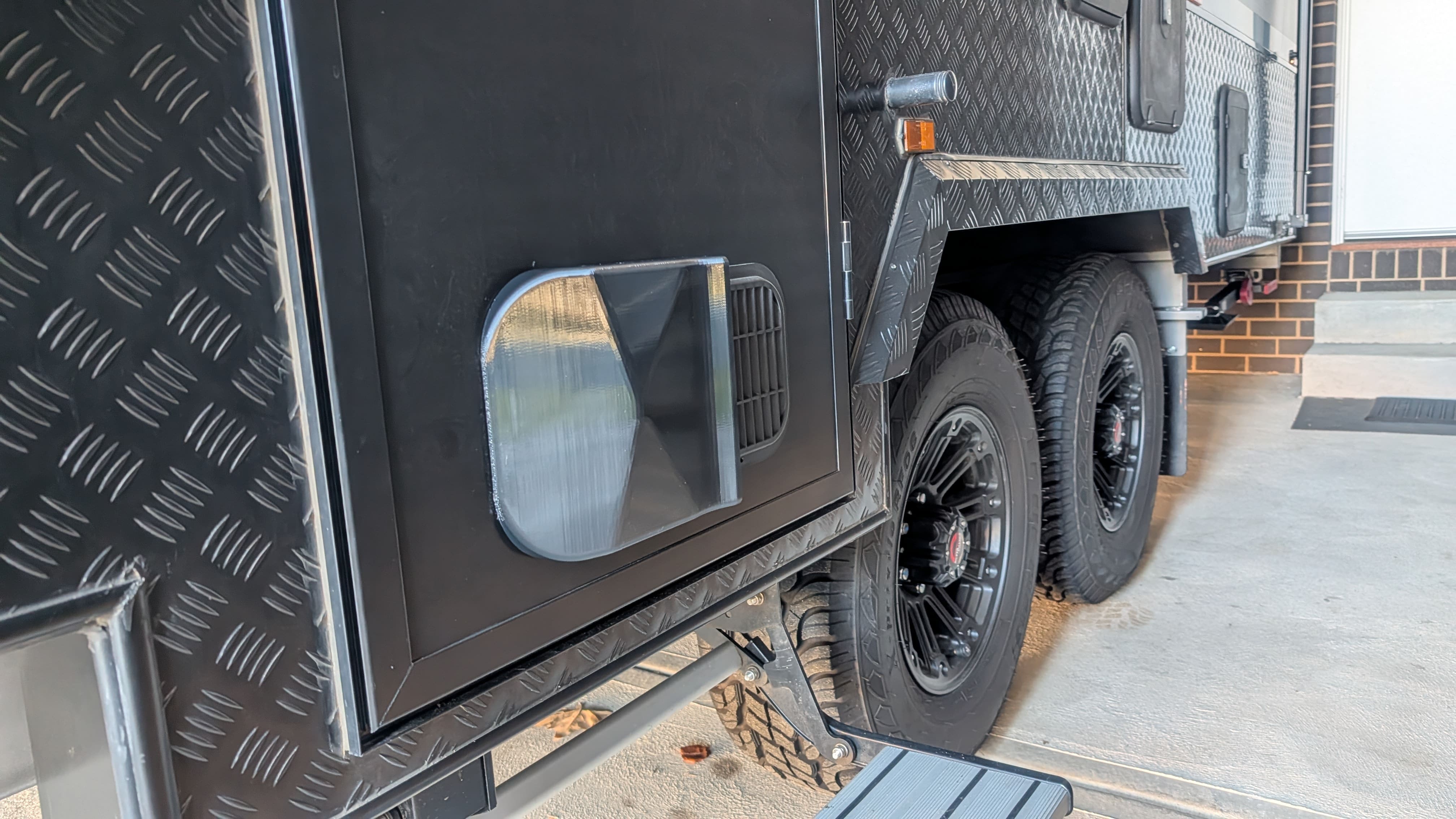 Vankor Caravan Vent Door Cover in gloss black — 190mm no-drill dust and insect guard for caravan vent doors